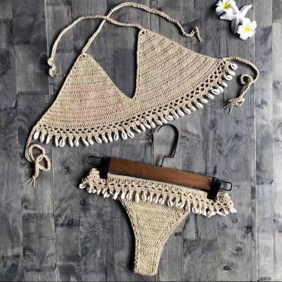 NWT S/M M/L crochet cowrie shell cheekini gold-beige wide thong low rise bikini - Picture 3 of 10